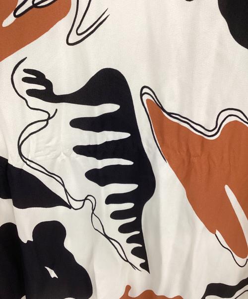 ZARA（ザラ）ZARA (ザラ) ワンピース ホワイト サイズ:M～Ｌ 未使用品の古着・服飾アイテム