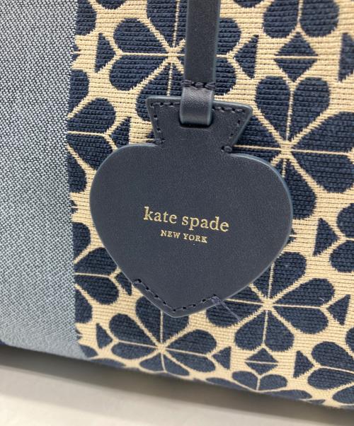 Kate Spade（ケイトスペード）Kate Spade (ケイトスペード) スペードフラワー ジャガード　ジャガードトートバッグ ネイビー×ホワイトの古着・服飾アイテム