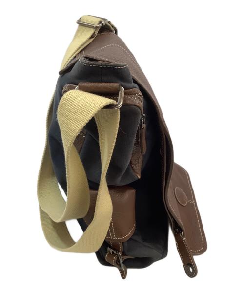 TOD'S（トッズ）TOD'S (トッズ) フラップショルダーバッグ ネイビー×ブラウンの古着・服飾アイテム