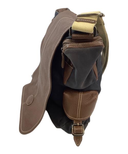 TOD'S（トッズ）TOD'S (トッズ) フラップショルダーバッグ ネイビー×ブラウンの古着・服飾アイテム