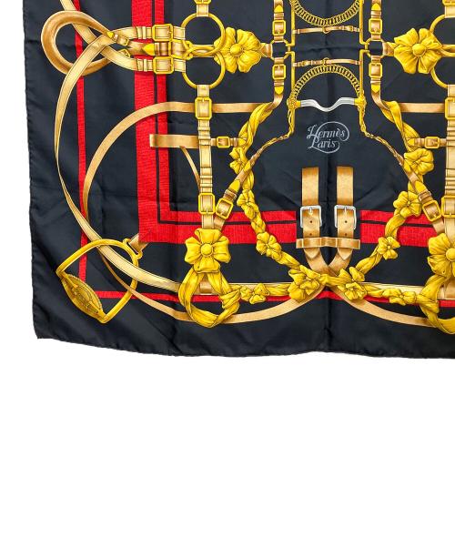 HERMES（エルメス）HERMES (エルメス) カレ90 grand manege シルクスカーフ ブラック×ゴールド サイズ:90×90の古着・服飾アイテム