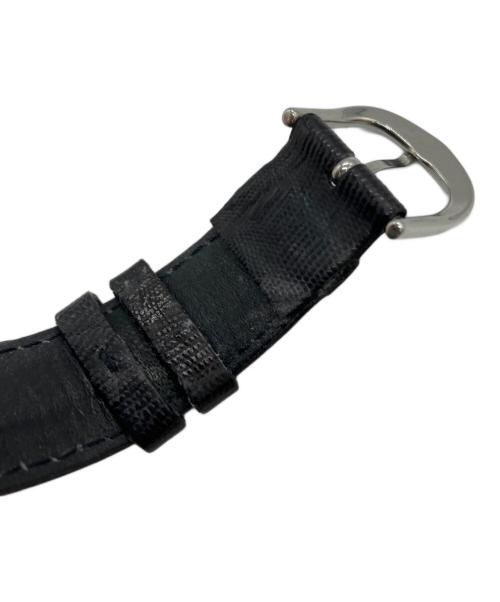 pierre cardin（ピエール・カルダン）pierre cardin (ピエール・カルダン) スクエアリストウォッチの古着・服飾アイテム