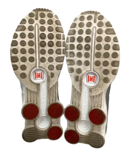 NIKE（ナイキ）NIKE (ナイキ) ローカットスニーカー ホワイト×シルバー サイズ: 26.5cmの古着・服飾アイテム