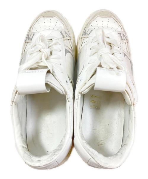 VALENTINO（ヴァレンティノ）VALENTINO (ヴァレンティノ) ローカットスニーカー ホワイト サイズ:40の古着・服飾アイテム