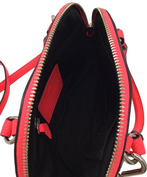 COACH（コーチ）COACH (コーチ) 2WAYバッグ ブラウン×レッドの古着・服飾アイテム