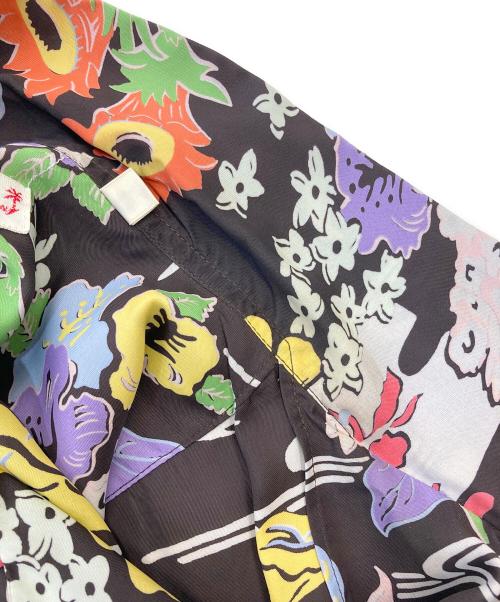 Sun Surf（サンサーフ）Sun Surf (サンサーフ) 半袖シャツ ブラウン サイズ:Sの古着・服飾アイテム