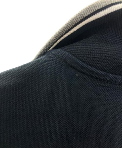 PRADA（プラダ）PRADA (プラダ) ポロシャツ ブラック サイズ:Ｍの古着・服飾アイテム