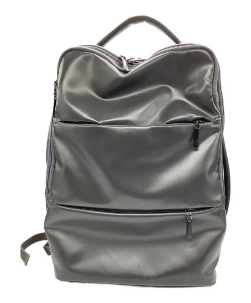 ZERO HALLIBURTON（ゼロ ハリバートン）ZERO HALLIBURTON (ゼロ ハリバートン) リュック グレーの古着・服飾アイテム