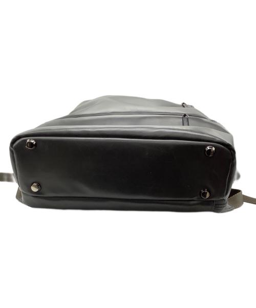 ZERO HALLIBURTON（ゼロ ハリバートン）ZERO HALLIBURTON (ゼロ ハリバートン) リュック グレーの古着・服飾アイテム