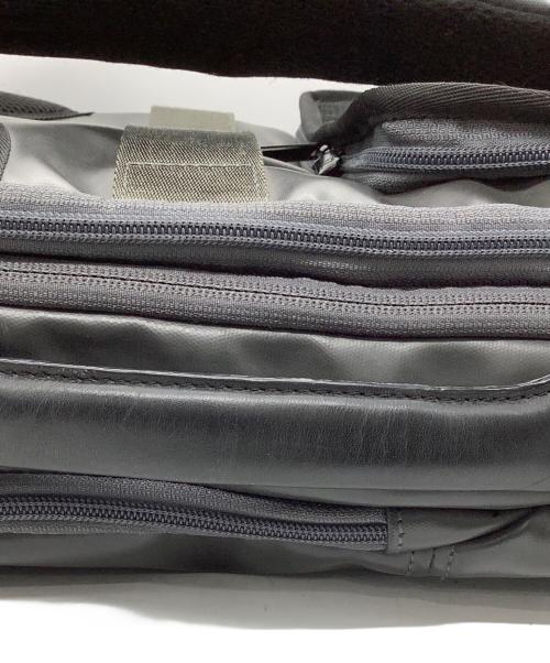 ZERO HALLIBURTON（ゼロ ハリバートン）ZERO HALLIBURTON (ゼロ ハリバートン) リュック グレーの古着・服飾アイテム