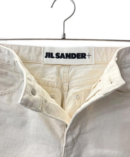 JIL SANDER+（ジルサンダープラス）JIL SANDER+ (ジルサンダープラス) ロゴパッチジーンズ アイボリー サイズ:27の古着・服飾アイテム