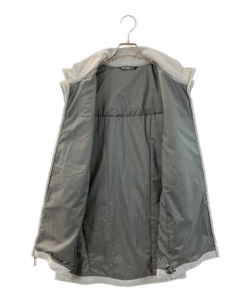 ARC'TERYX（アークテリクス）ARC'TERYX (アークテリクス) PROTON LT VEST / 中綿ベスト グレー サイズ:Lの古着・服飾アイテム