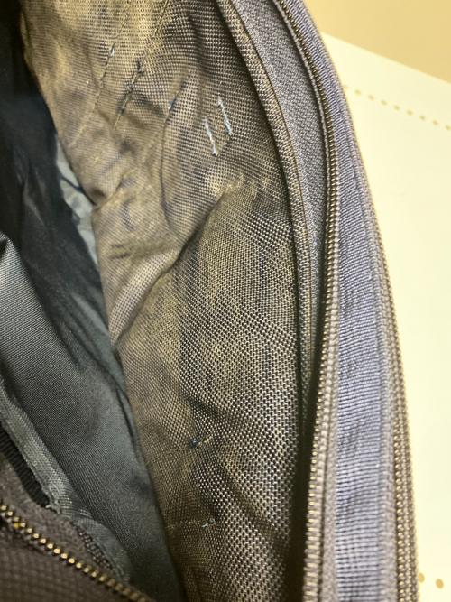 BRIEFING（ブリーフィング）BRIEFING (ブリーフィング) BEAMS PLUS (ビームスプラス) NEO B4 LINER ネイビーの古着・服飾アイテム