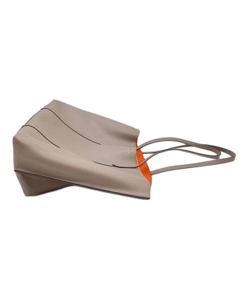 TORY BURCH（トリーバーチ）TORY BURCH (トリーバーチ) ペリートリブルコンパートメント　トートバッグ ベージュの古着・服飾アイテム