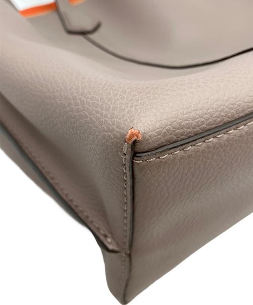 TORY BURCH（トリーバーチ）TORY BURCH (トリーバーチ) ペリートリブルコンパートメント　トートバッグ ベージュの古着・服飾アイテム