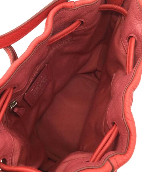 COACH（コーチ）COACH (コーチ) 巾着ショルダーバッグ レッドの古着・服飾アイテム
