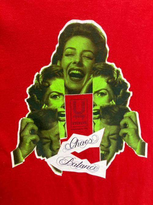 UNDERCOVER（アンダーカバー）UNDERCOVER (アンダーカバー) 半袖Tシャツ レッド サイズ:Lの古着・服飾アイテム