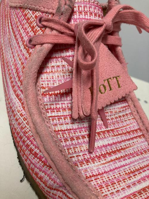 BoTT（ボット）BoTT (ボット) CLARKS (クラークス) ワラビー / レザーシューズ ピンク サイズ:US9.5Mの古着・服飾アイテム