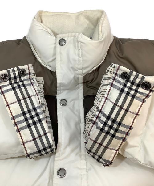 BURBERRY BLACK LABEL（バーバリーブラックレーベル）BURBERRY BLACK LABEL (バーバリーブラックレーベル) ダウンジャケット ホワイト×ブラウン サイズ:Lの古着・服飾アイテム