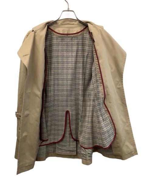 BURBERRY BLUE LABEL（バーバリーロンドンブルーレーベル）BURBERRY BLUE LABEL (バーバリーロンドンブルーレーベル) ライナー付コート ベージュ サイズ:40の古着・服飾アイテム