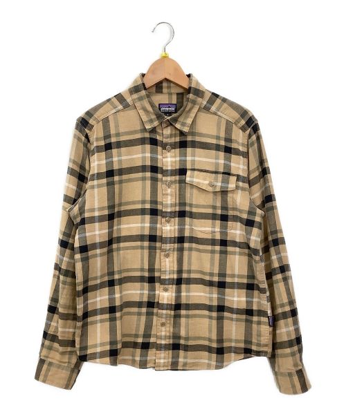 Patagonia（パタゴニア）Patagonia (パタゴニア) 長袖シャツ ベージュ サイズ:Sの古着・服飾アイテム