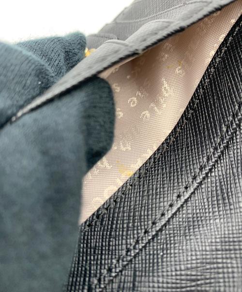 Kate Spade（ケイトスペード）Kate Spade (ケイトスペード) 2つ折り財布 ブラックの古着・服飾アイテム