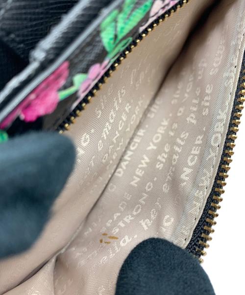 Kate Spade（ケイトスペード）Kate Spade (ケイトスペード) 2つ折り財布 ブラックの古着・服飾アイテム