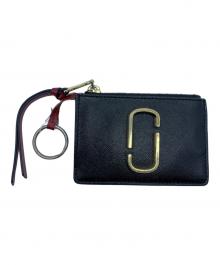 MARC JACOBS（マークジェイコブス）の古着「パス・コインケース」｜ブラック×レッド