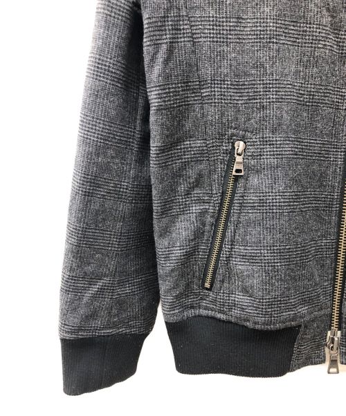 BURBERRY BLACK LABEL（バーバリーブラックレーベル）BURBERRY BLACK LABEL (バーバリーブラックレーベル) ジップアップジャケット ブラック サイズ:Mの古着・服飾アイテム