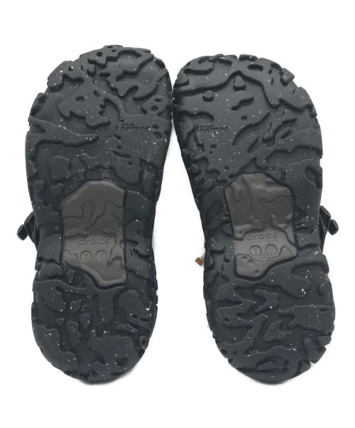 crocs（クロックス）crocs (クロックス) サンダル ブラウン サイズ:24 未使用品の古着・服飾アイテム