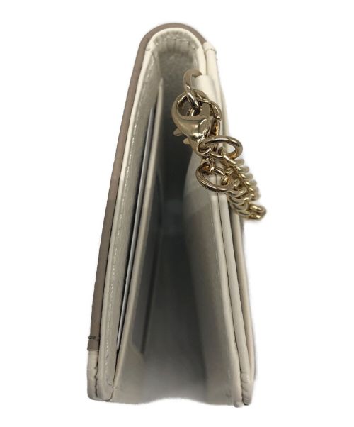 Samantha Thavasa（サマンサタバサ）Samantha Thavasa (サマンサタバサ) バイカラーデザインパスケース ベージュ×ホワイト 未使用品の古着・服飾アイテム