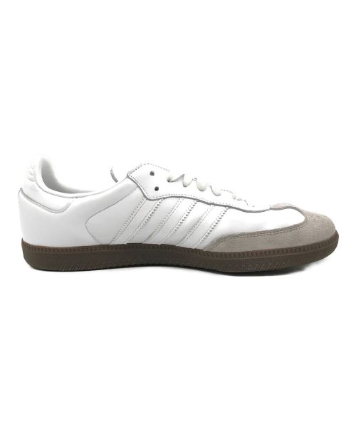 adidas（アディダス）adidas (アディダス) スニーカー ホワイト サイズ:27.5の古着・服飾アイテム
