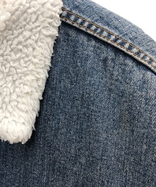 LEVI'S（リーバイス）LEVI'S (リーバイス) 裏ボアデニムジャケット インディゴ サイズ:Mの古着・服飾アイテム