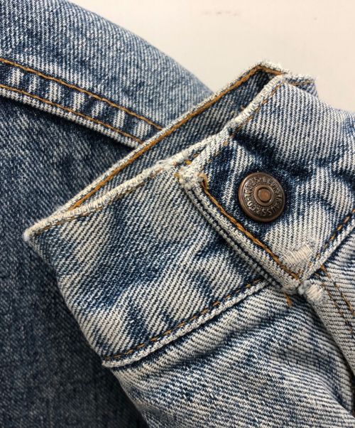 LEVI'S（リーバイス）LEVI'S (リーバイス) 裏ボアデニムジャケット インディゴ サイズ:Mの古着・服飾アイテム