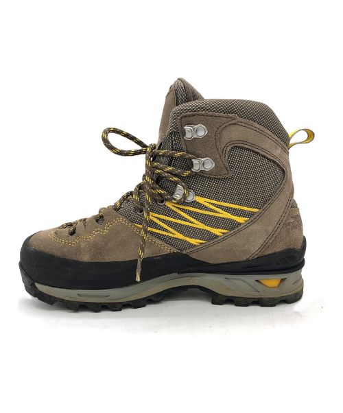 THE NORTH FACE（ザ ノース フェイス）THE NORTH FACE (ザ ノース フェイス) トレッキングシューズ ブラウン サイズ:24.5の古着・服飾アイテム