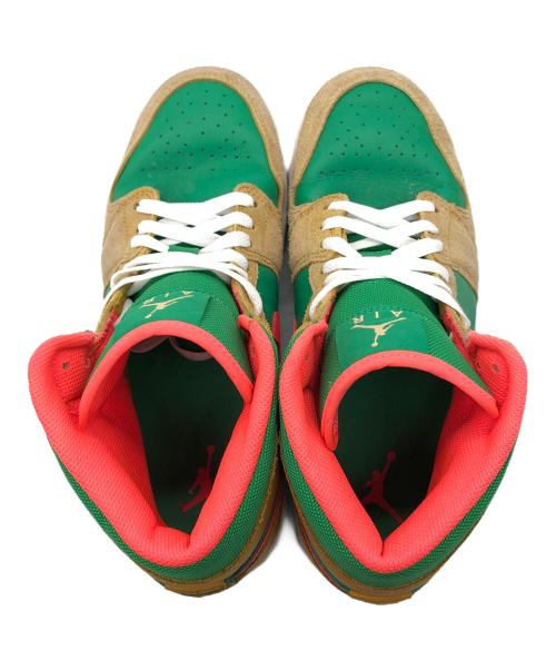 NIKE（ナイキ）NIKE (ナイキ) ハイカットスニーカー グリーン×ベージュ サイズ:26の古着・服飾アイテム