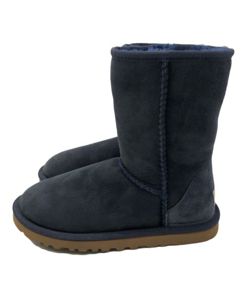 UGG（アグ）UGG (アグ) ムートンブーツ ネイビー サイズ:23の古着・服飾アイテム
