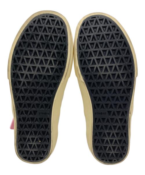 straye（ストレイ）straye (ストレイ) スリッポン ホワイト サイズ:25.5 未使用品の古着・服飾アイテム