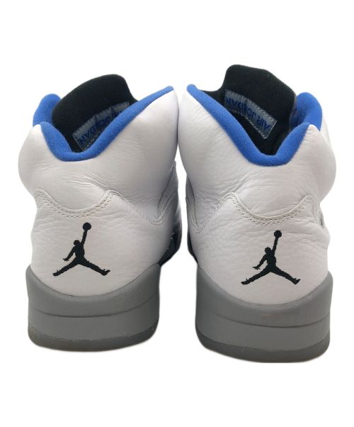 NIKE（ナイキ）NIKE (ナイキ) スニーカー ホワイト×ブルー サイズ:28の古着・服飾アイテム