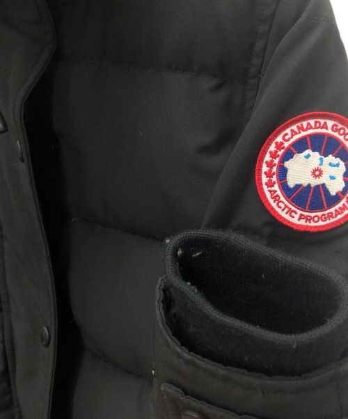 CANADA GOOSE（カナダグース）CANADA GOOSE (カナダグース) 中綿ジャケット ブラック サイズ:ＸＳの古着・服飾アイテム