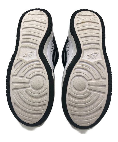 NIKE（ナイキ）NIKE (ナイキ) スニーカー ホワイト×ブラック サイズ:24の古着・服飾アイテム