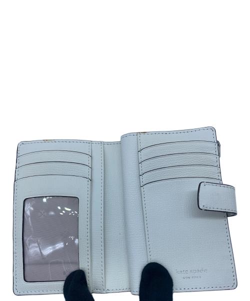 Kate Spade（ケイトスペード）Kate Spade (ケイトスペード) 2つ折り財布の古着・服飾アイテム