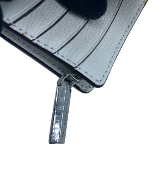 Kate Spade（ケイトスペード）Kate Spade (ケイトスペード) 2つ折り財布の古着・服飾アイテム