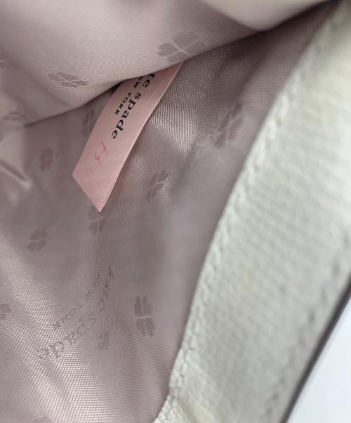 Kate Spade（ケイトスペード）Kate Spade (ケイトスペード) 2つ折り財布の古着・服飾アイテム