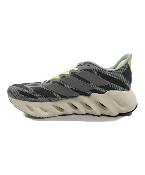 adidas（アディダス）adidas (アディダス) スニーカー グレー サイズ:27 未使用品の古着・服飾アイテム