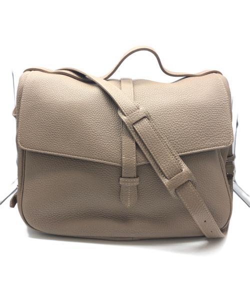 ACATE（アカーテ）ACATE (アカーテ) ポストマンバッグ ベージュの古着・服飾アイテム