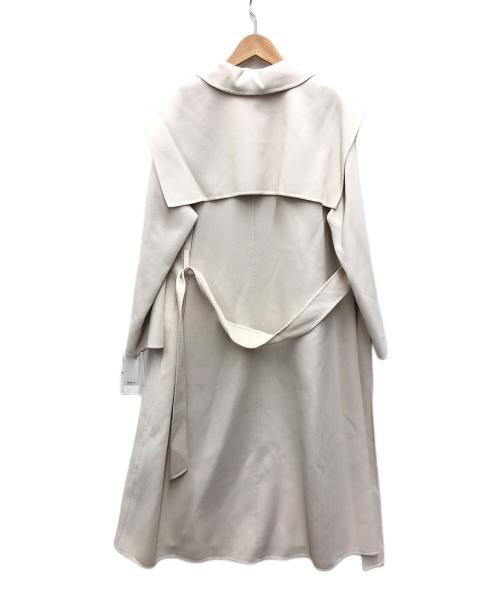 FRAY ID（フレイ アイディー）FRAY ID (フレイ アイディー) ケープステンカラーツイルリバーコート アイボリー サイズ:O 未使用品の古着・服飾アイテム