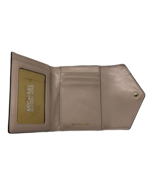 MICHAEL KORS（マイケル・コース）MICHAEL KORS (マイケルコース) 3つ折り財布 ピンクベージュの古着・服飾アイテム