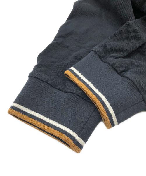 FRED PERRY（フレッドペリー）FRED PERRY (フレッドペリー) 長袖カットソー ブラック サイズ:Mの古着・服飾アイテム