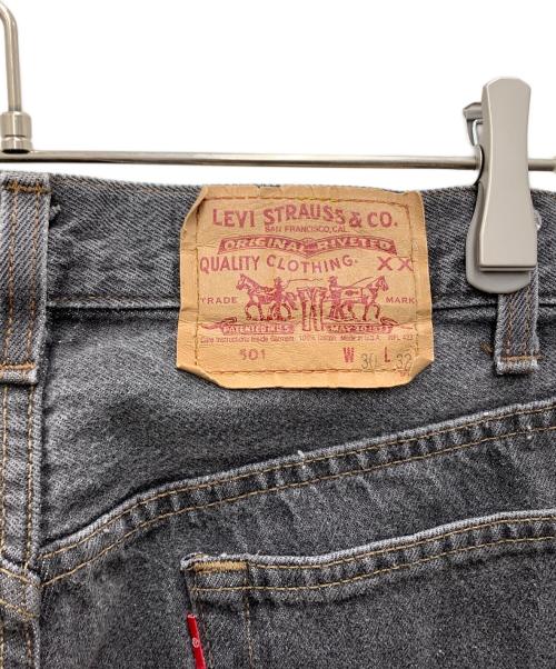 LEVI'S（リーバイス）LEVI'S (リーバイス) 501デニムパンツ グレー サイズ:W30×L32の古着・服飾アイテム